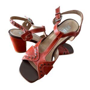 Fidji T-strap Dark Orange Leather Sandals Women's Size 8.5